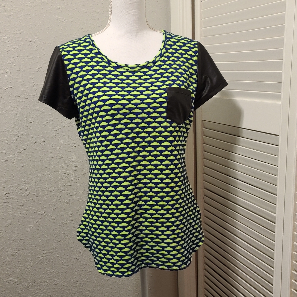 Nygard Top